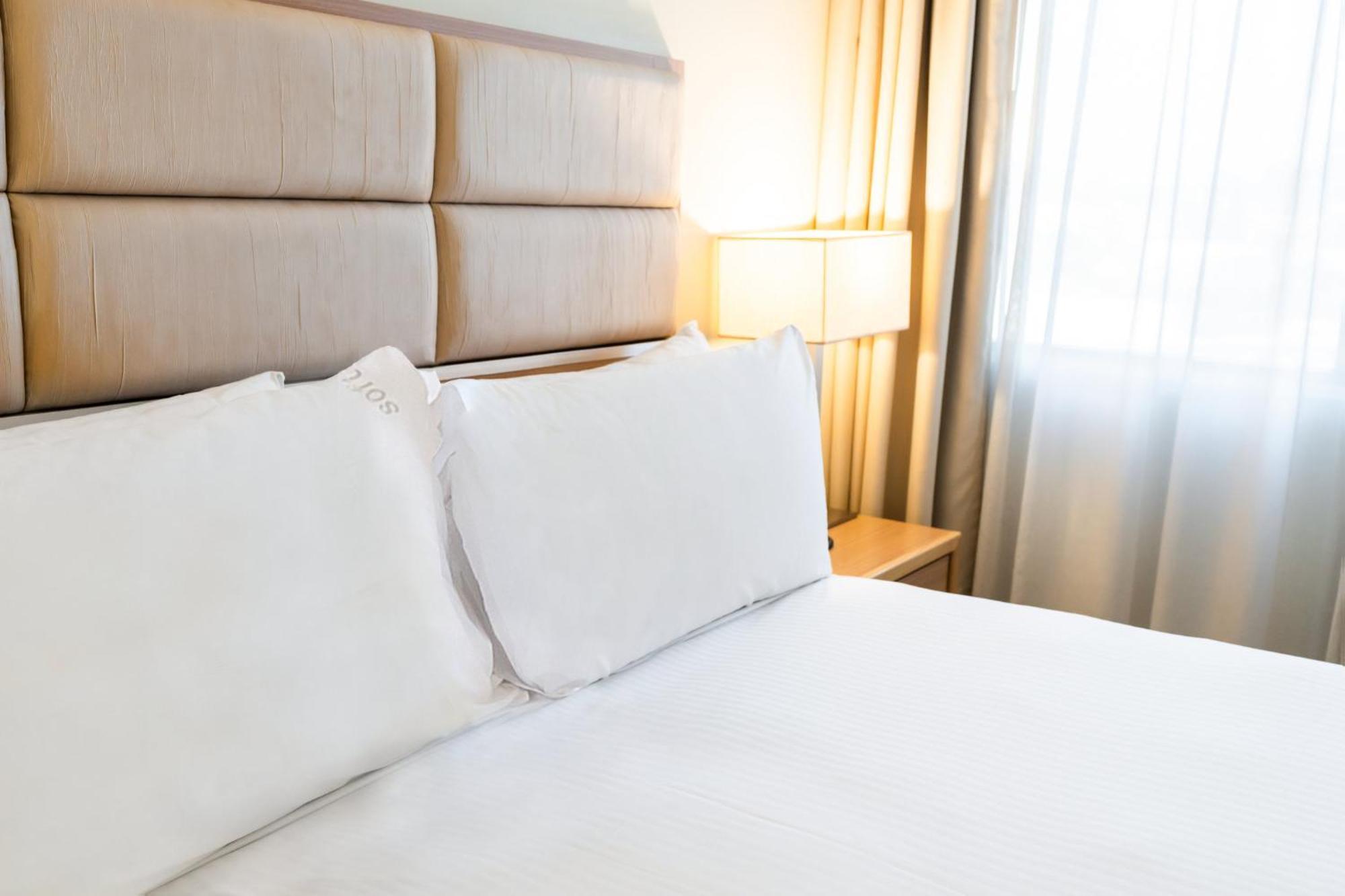 Holiday Inn Parramatta, an IHG Hotel Sydney Exteriör bild