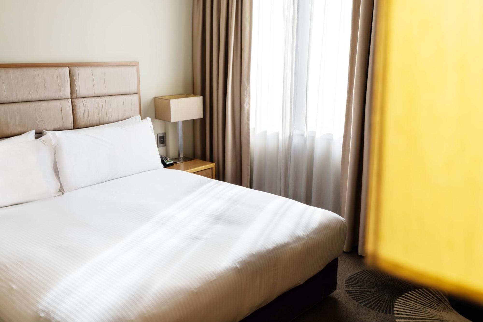 Holiday Inn Parramatta, an IHG Hotel Sydney Exteriör bild