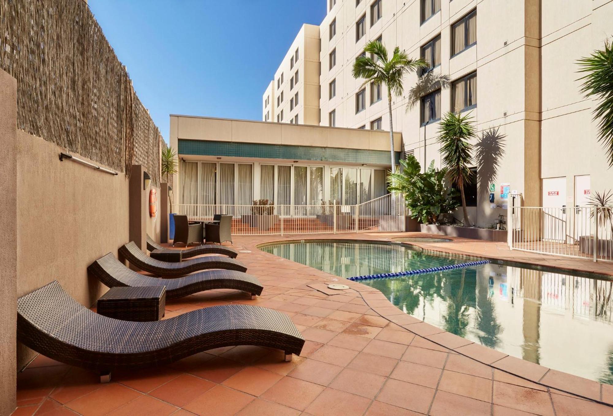 Holiday Inn Parramatta, an IHG Hotel Sydney Exteriör bild